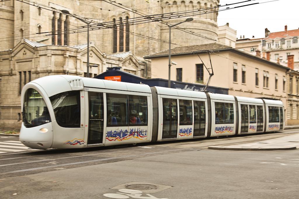 Les Charmettes - Lyon 6Iemeアパートメント エクステリア 写真